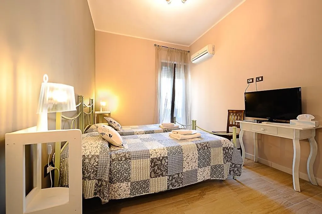 Victoria Bed & Breakfast كالياري 2*,