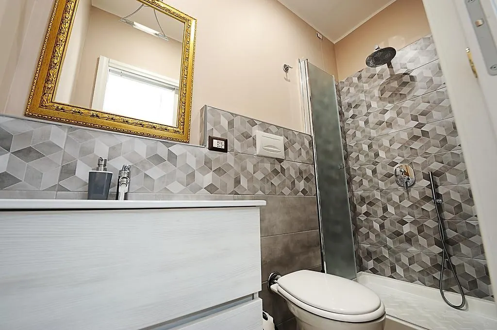 Victoria Bed & Breakfast كالياري 2*,  إيطاليا